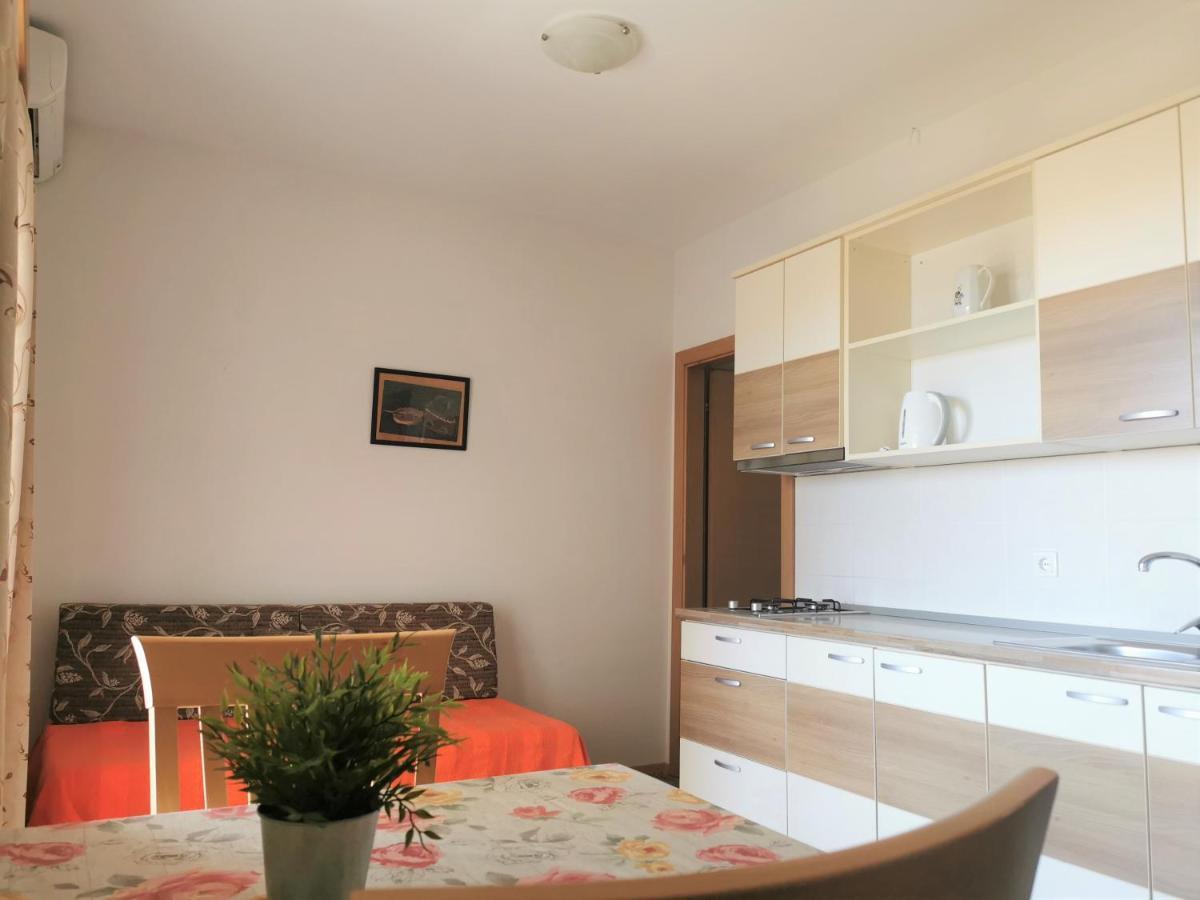 Lenka Apartments II Novalja Kültér fotó